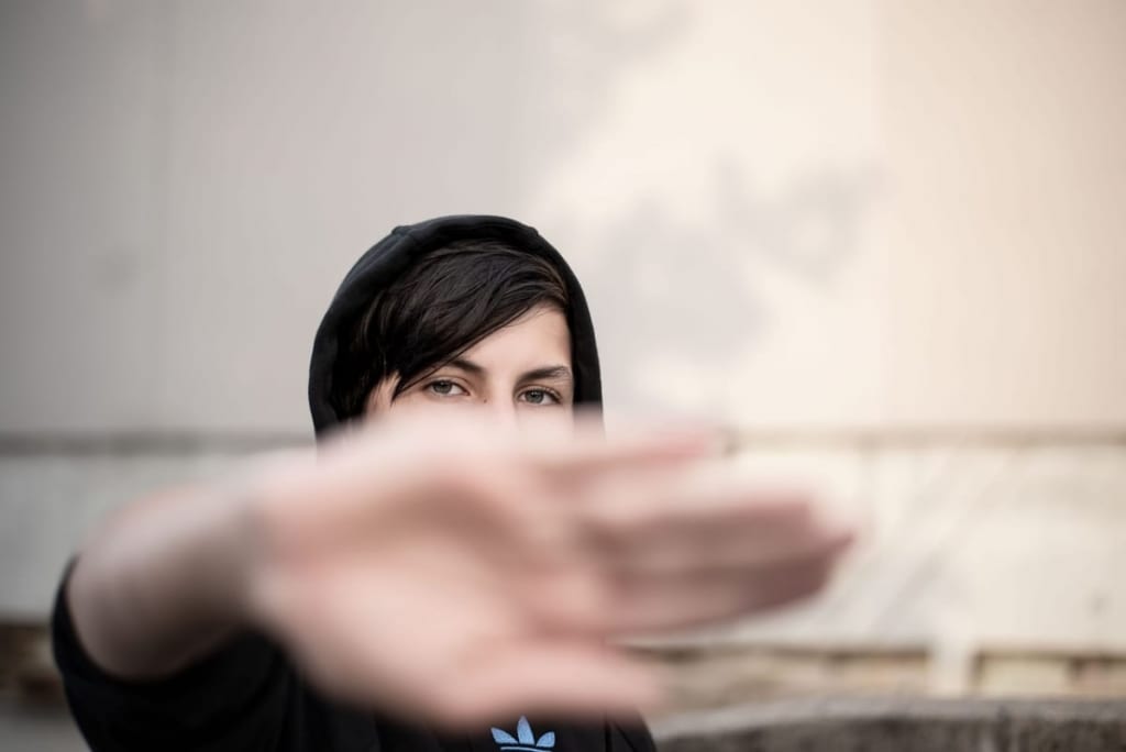 30代 パーカー ダサい メンズ