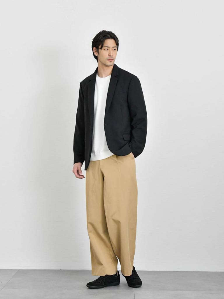 ビッグシルエットの23度向け服装