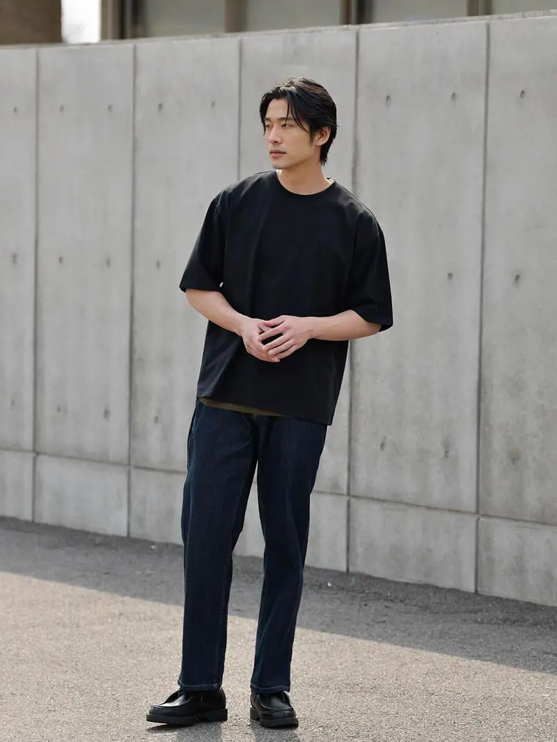 ノースフェイス 半袖 tシャツ コーディネート 黒 ブラック 海外Lサイズ THE NORTH FACE ノースフェイス tシャツ 半袖 コーディネート 黒