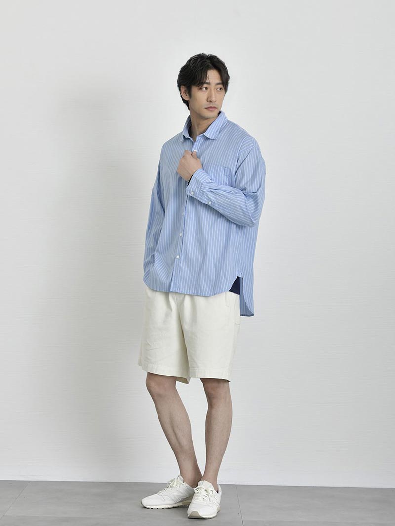 リラックス感のある水色コーデ