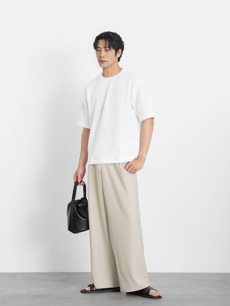 暑さをスマートに乗り切る！メンズの半袖コーディネート10選