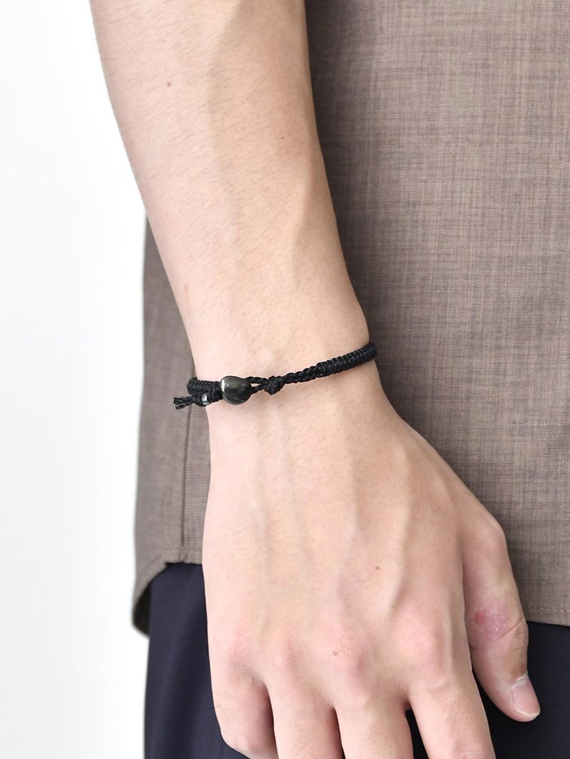 コンチョ付きブレスレット