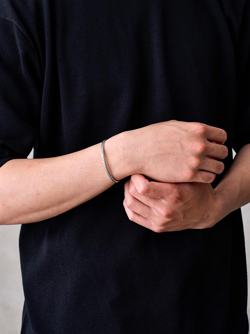 おすすめメンズアクセサリーコーデ