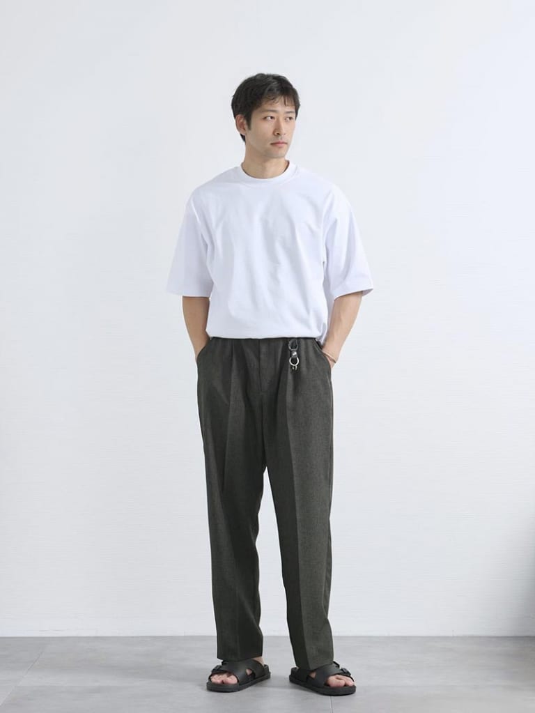 小物使いで脱シンプル