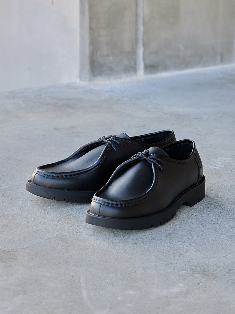 チロリアンシューズ