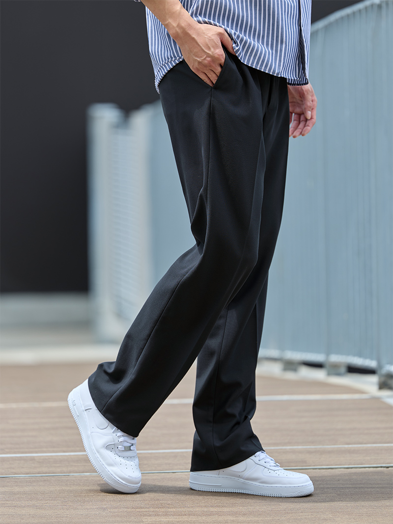 CODEストレートパンツ