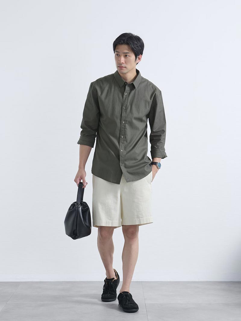 ブラックをキリッと効かせた夏のこなれ感コーデ