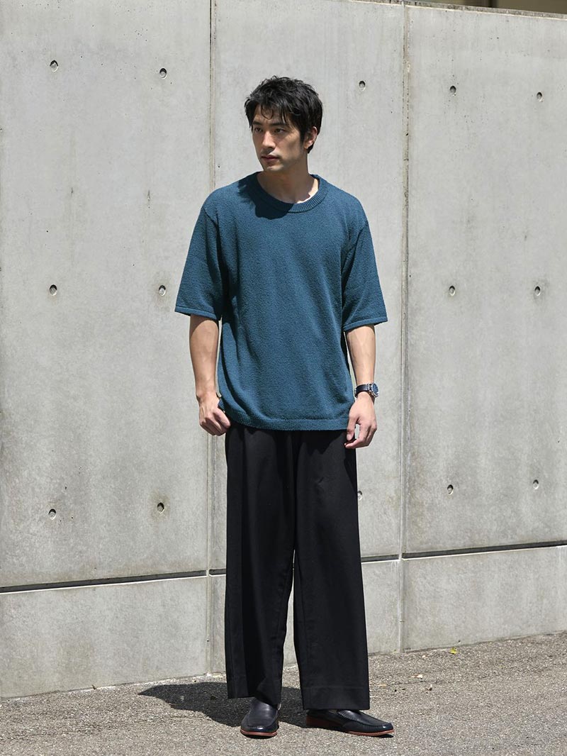 落ち着きブルーコーデ