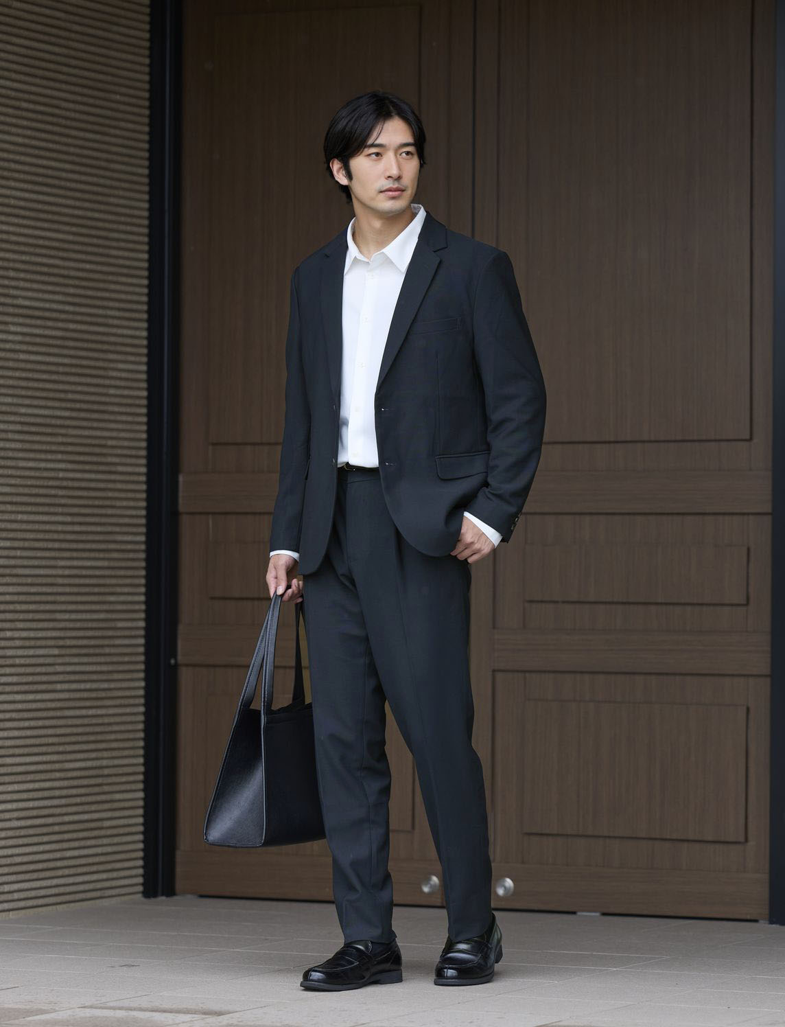 秋のオフィスカジュアルにおすすめなメンズコーデ