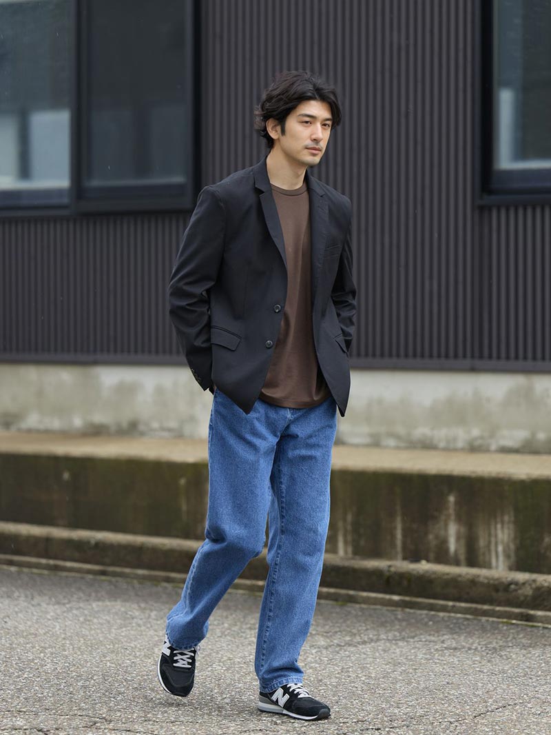 ブラウン×デニムでつくる、秋先取りコーデ