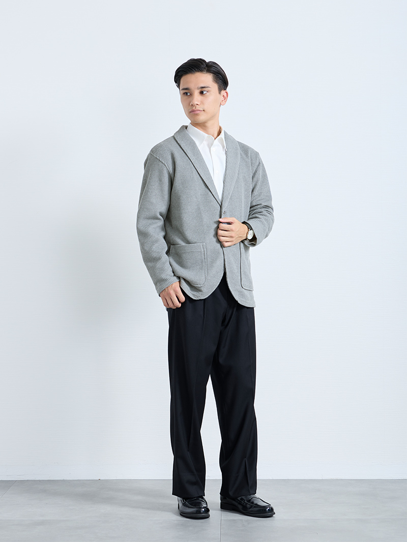 秋のオフィスで頼れるカーディガンコーデ