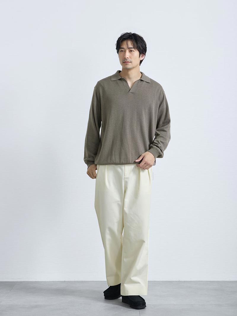シルエットでラフに見せるポロシャツコーデ