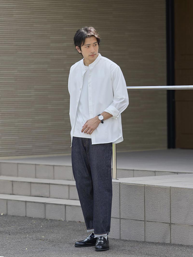 足元で引き締めるカジュアルスタイル