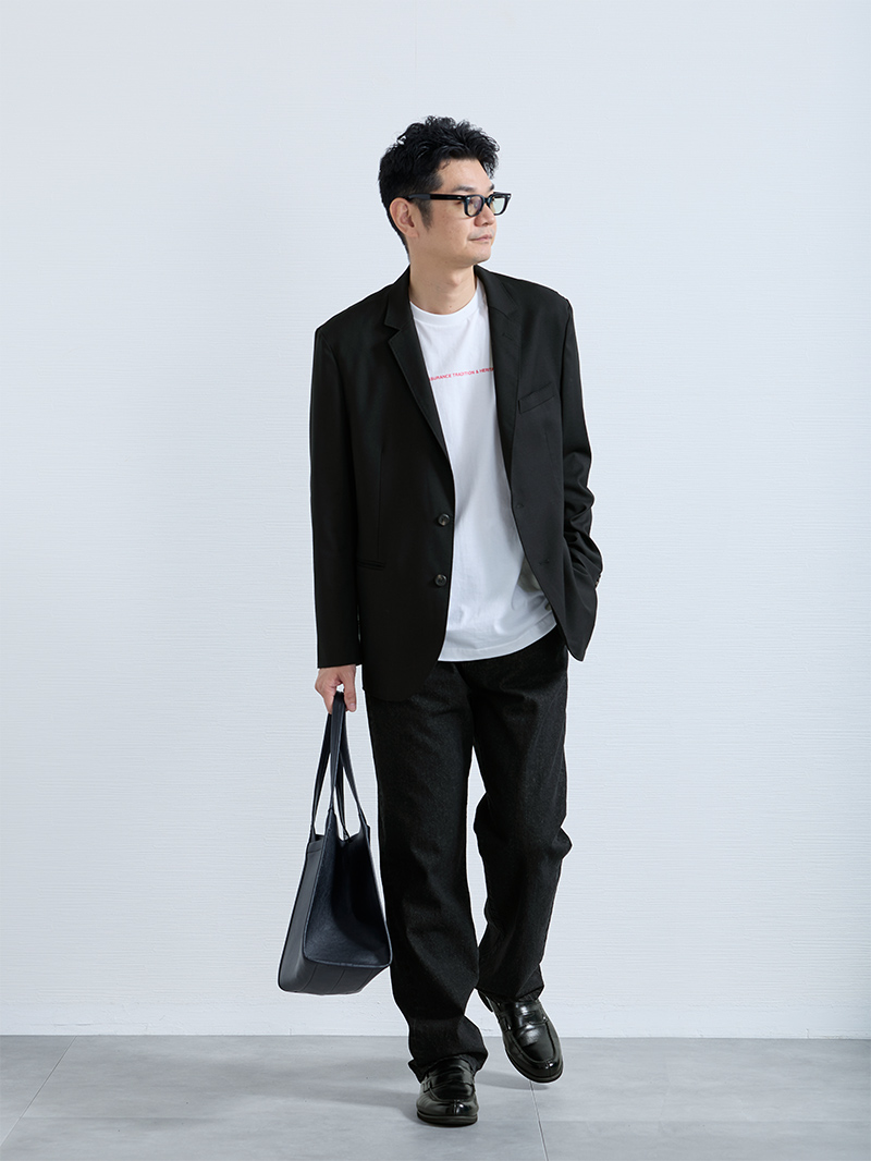 ジャケット×デニムでつくる大人カジュアル