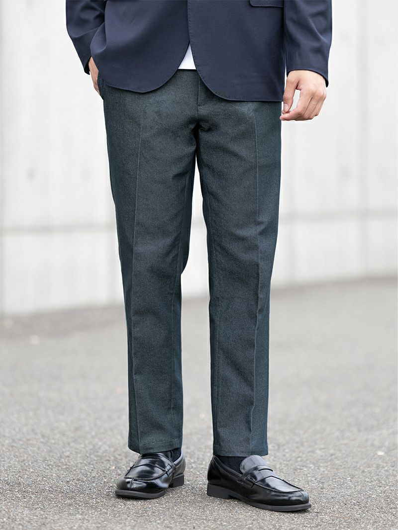 メンズコーデにおすすめの白シャツに合うアイテム