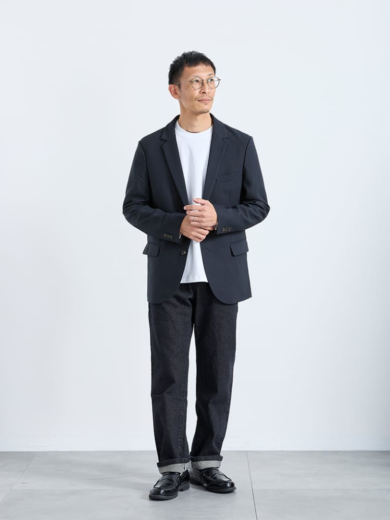 抜け感が鍵。大人のジャケパンスタイル