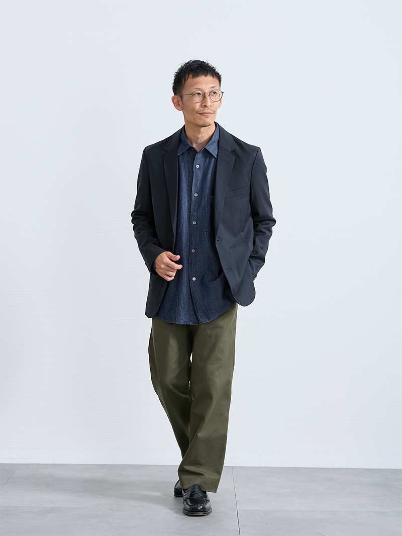 大人のジャケパンは程よいハズしがポイント