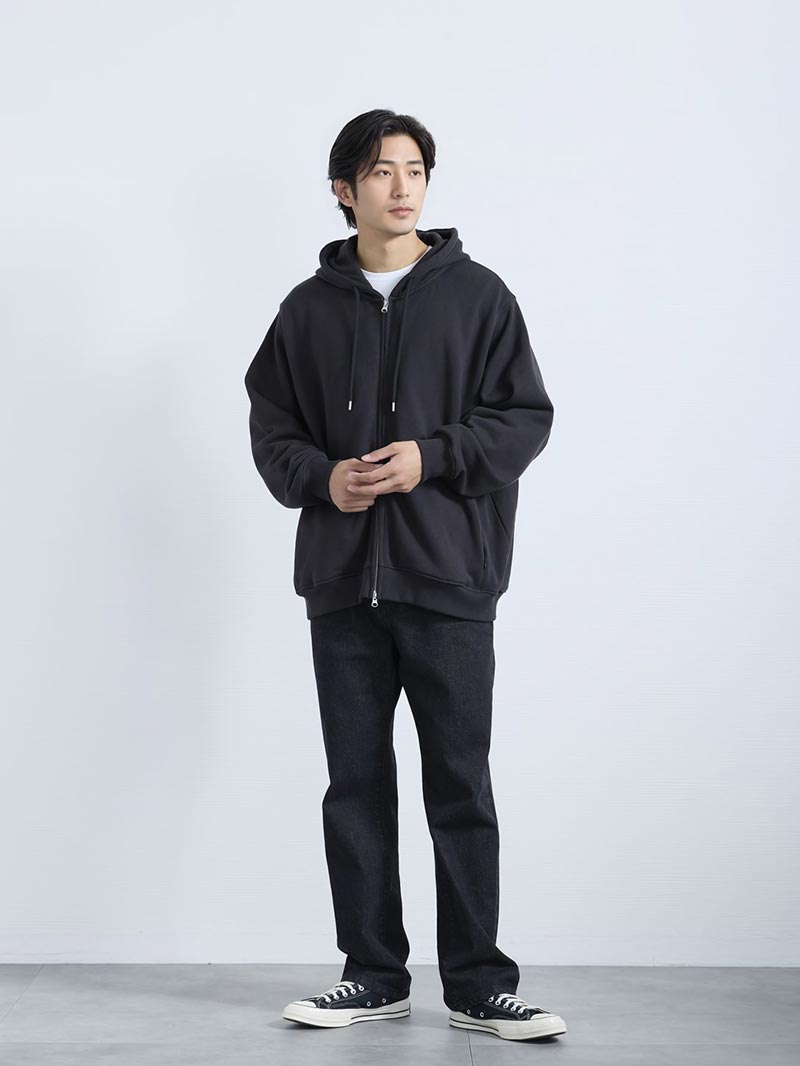 ジップパーカーでつくる今っぽアメカジ