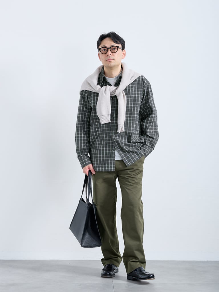 柔らかさのある大人のチェックスタイル