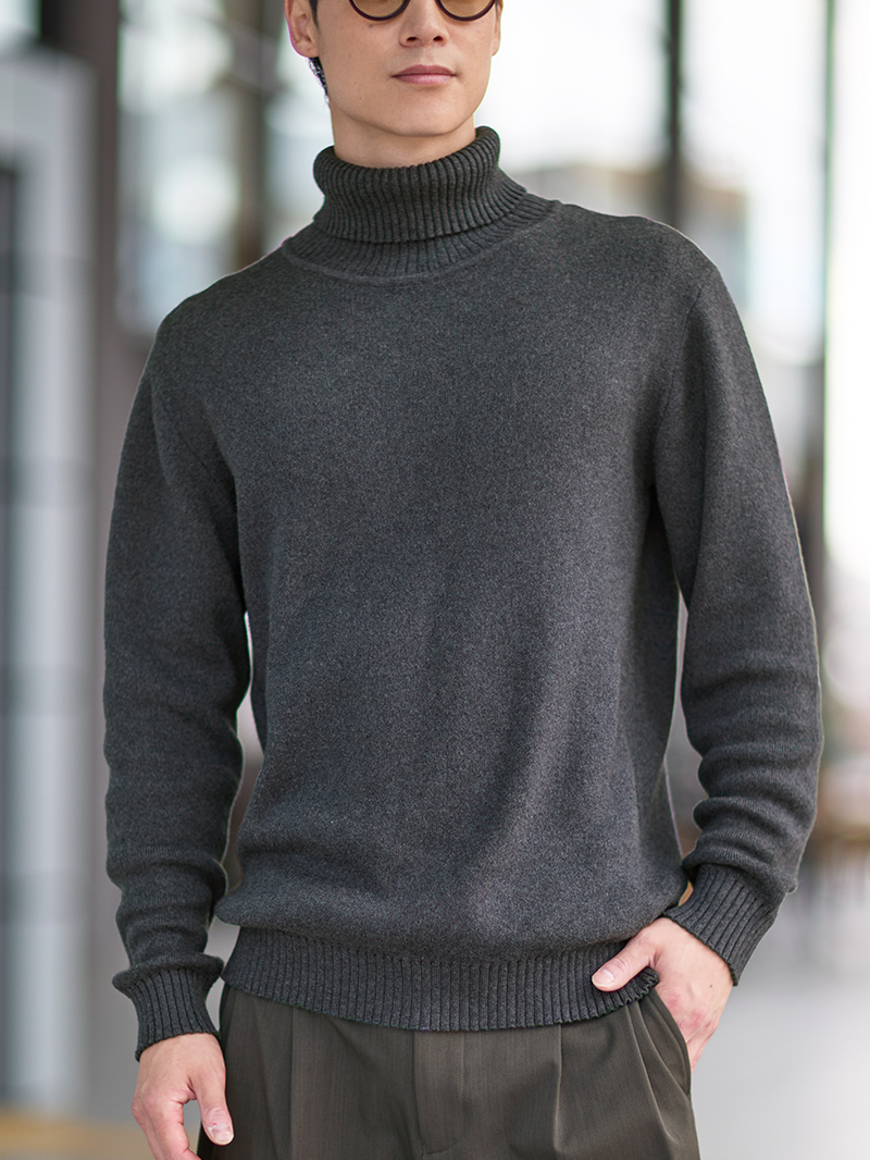 コットンカシミヤ タートルネックニット