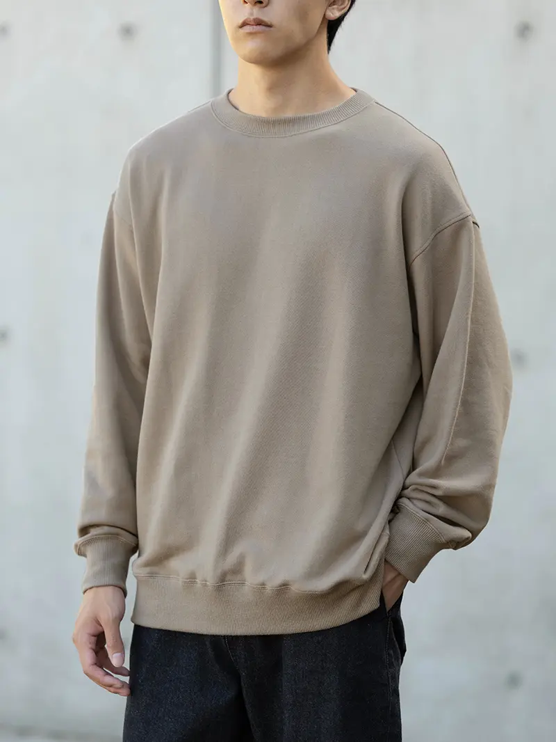 30代・40代に人気のメンズブランドトレーナー33選。オシャレに着こなす 