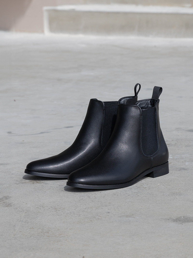 サイドゴアレザーブーツ