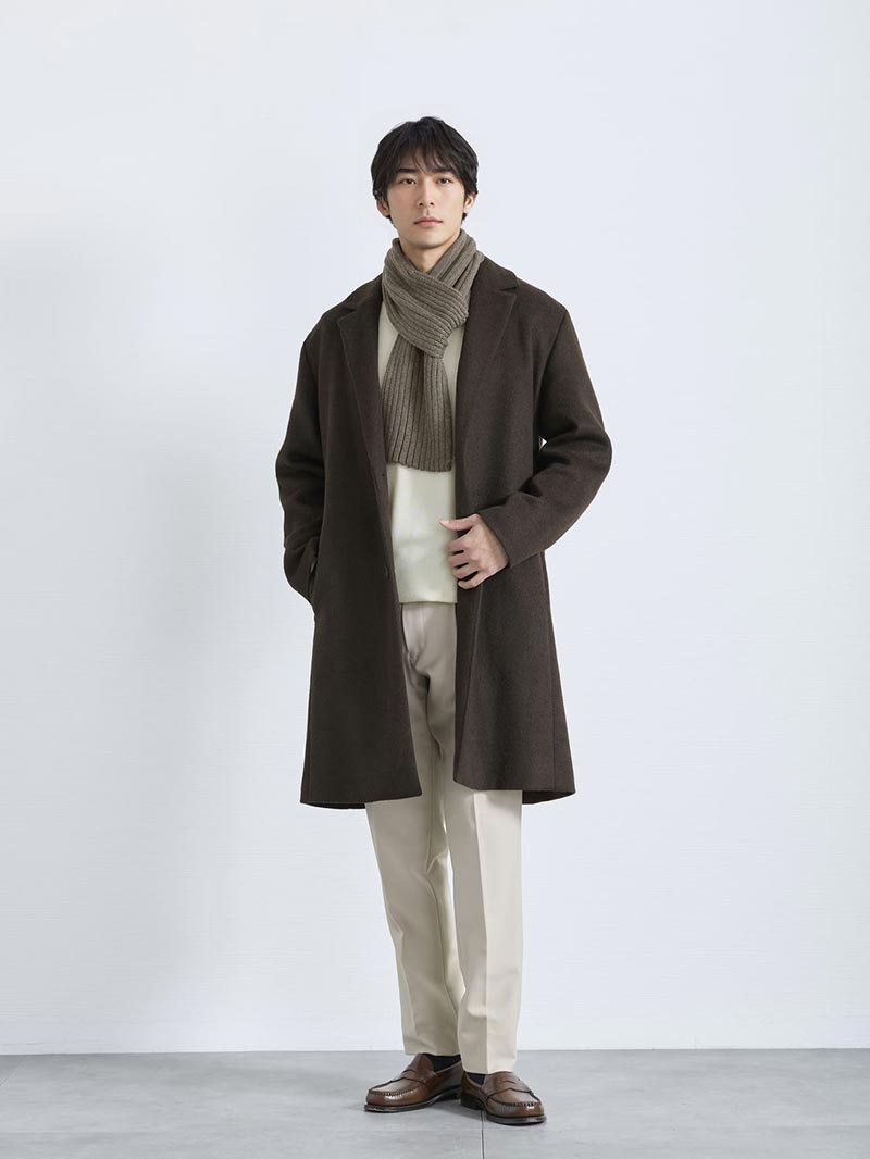 休日には温もりを感じる暖色カラーを