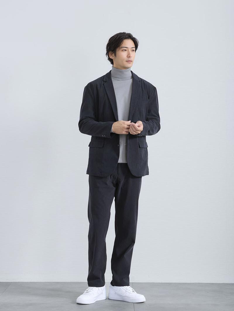 コーデュロイで仕上げる秋の同系色コーデ