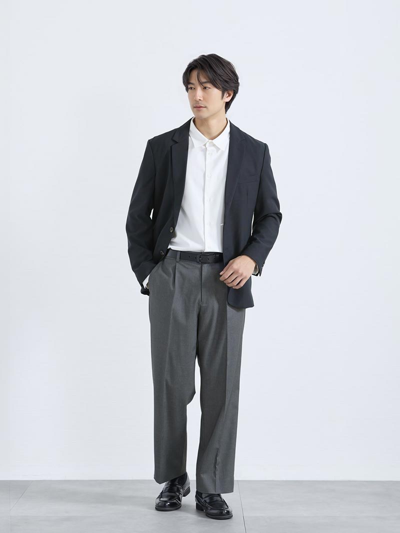 清潔感はキープオフィカジコーデ