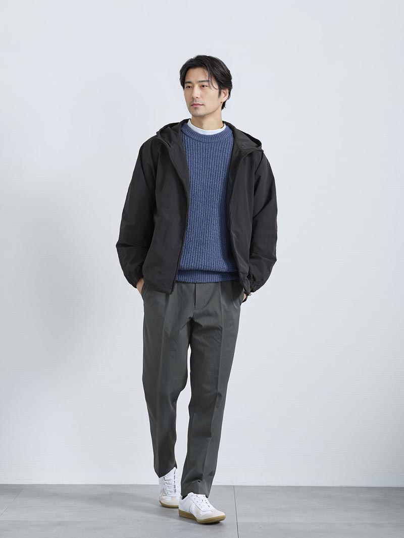 冬に着こなす寒色系コーデ