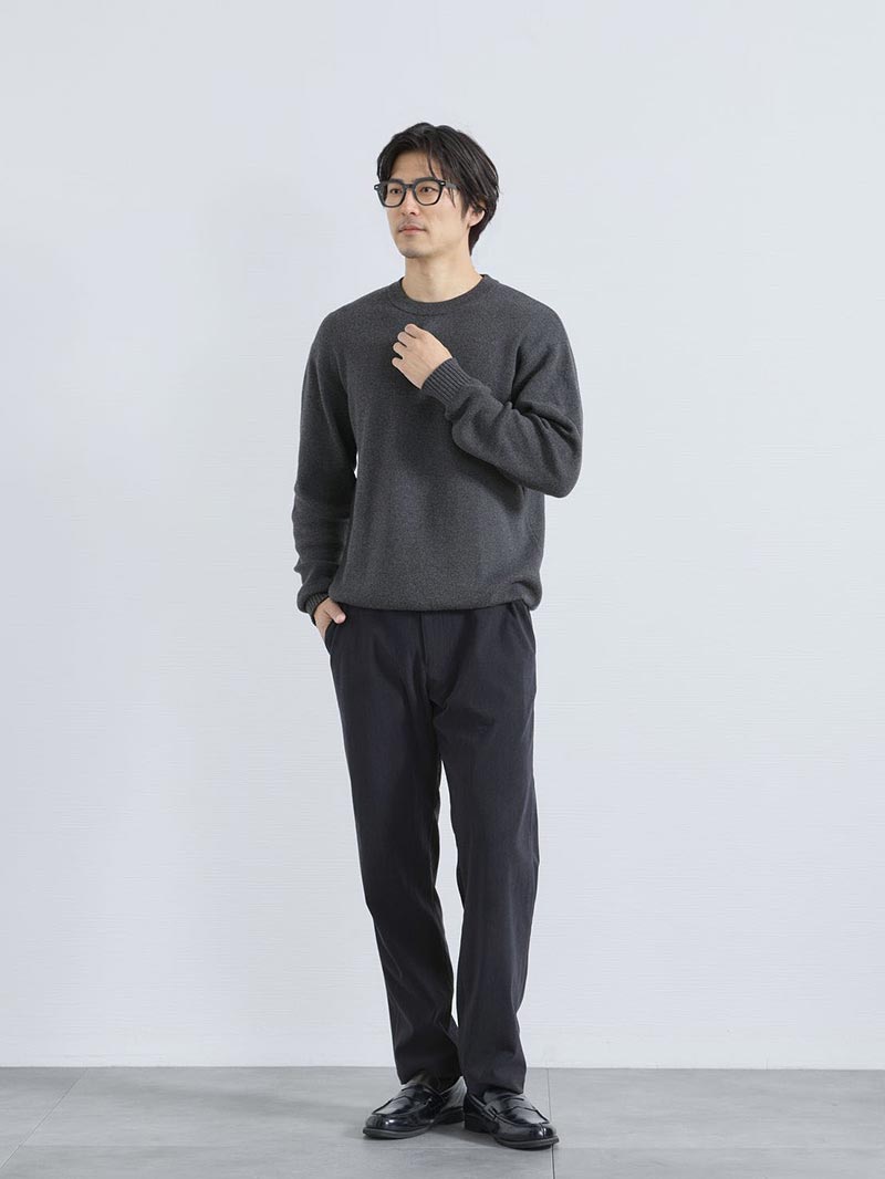 コーデュロイでシンプルコーデを格上げ