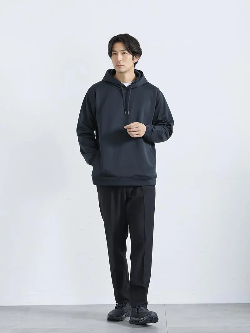40代大人の男性に似合う！メンズパーカーのおしゃれな着こなし術