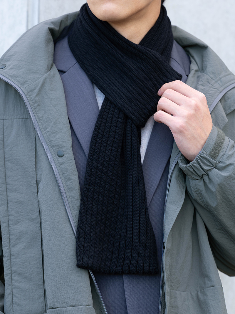 アゼループマフラー