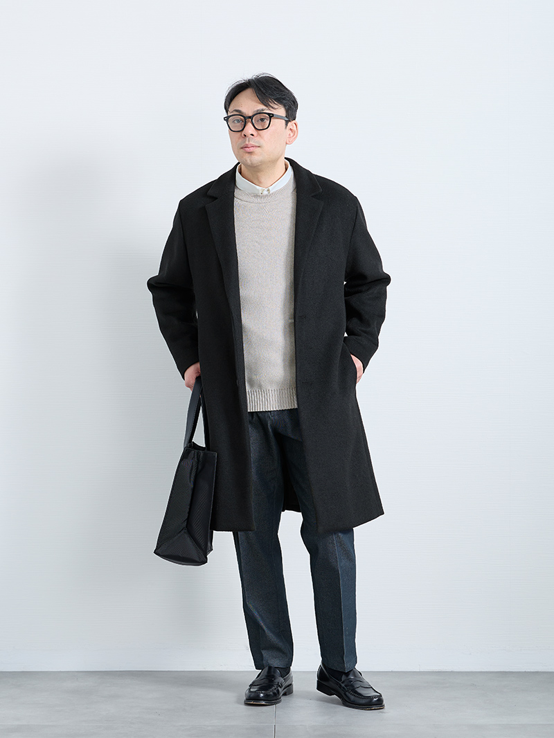 デニム見えスラックスの旬コーデ