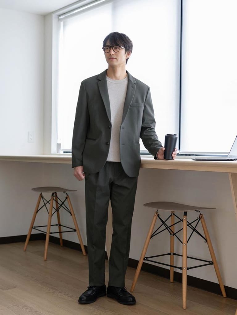快適に過ごす冬のオフィカジスタイル