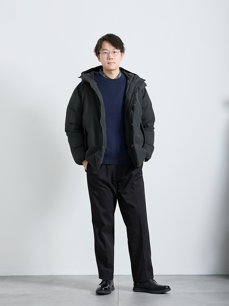 チェックシャツで冬コーデに遊び心を