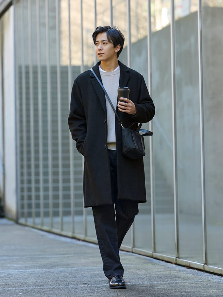 デニム合わせの大人カジュアル