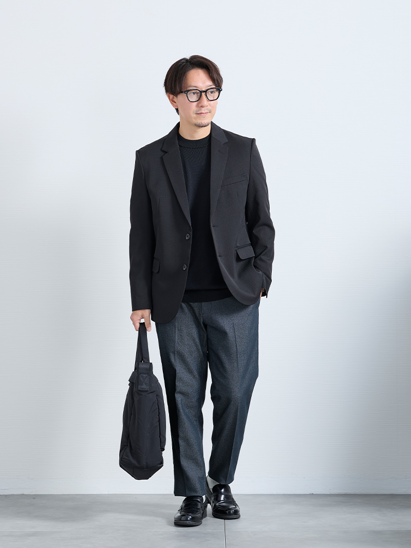 大人の余裕を感じるきちんとコーデ