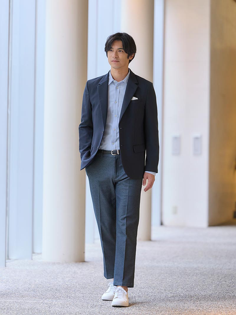 会社デニムコーデのお手本スタイル