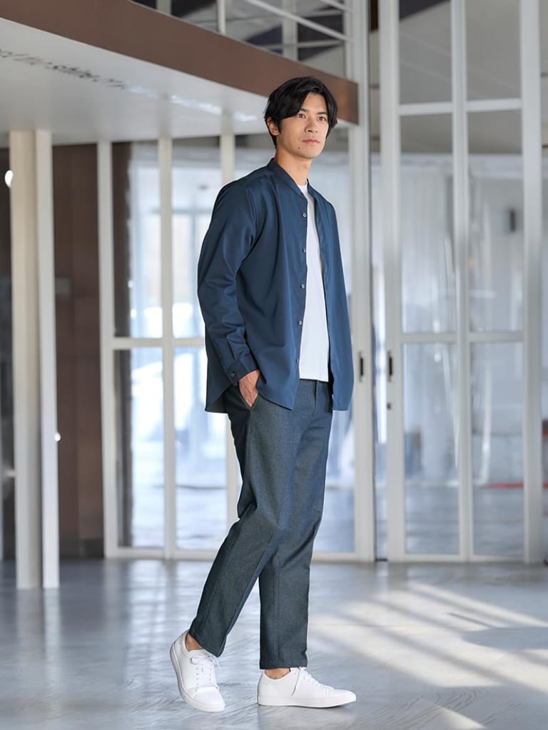 手を抜かない休日に効く羽織りシャツ