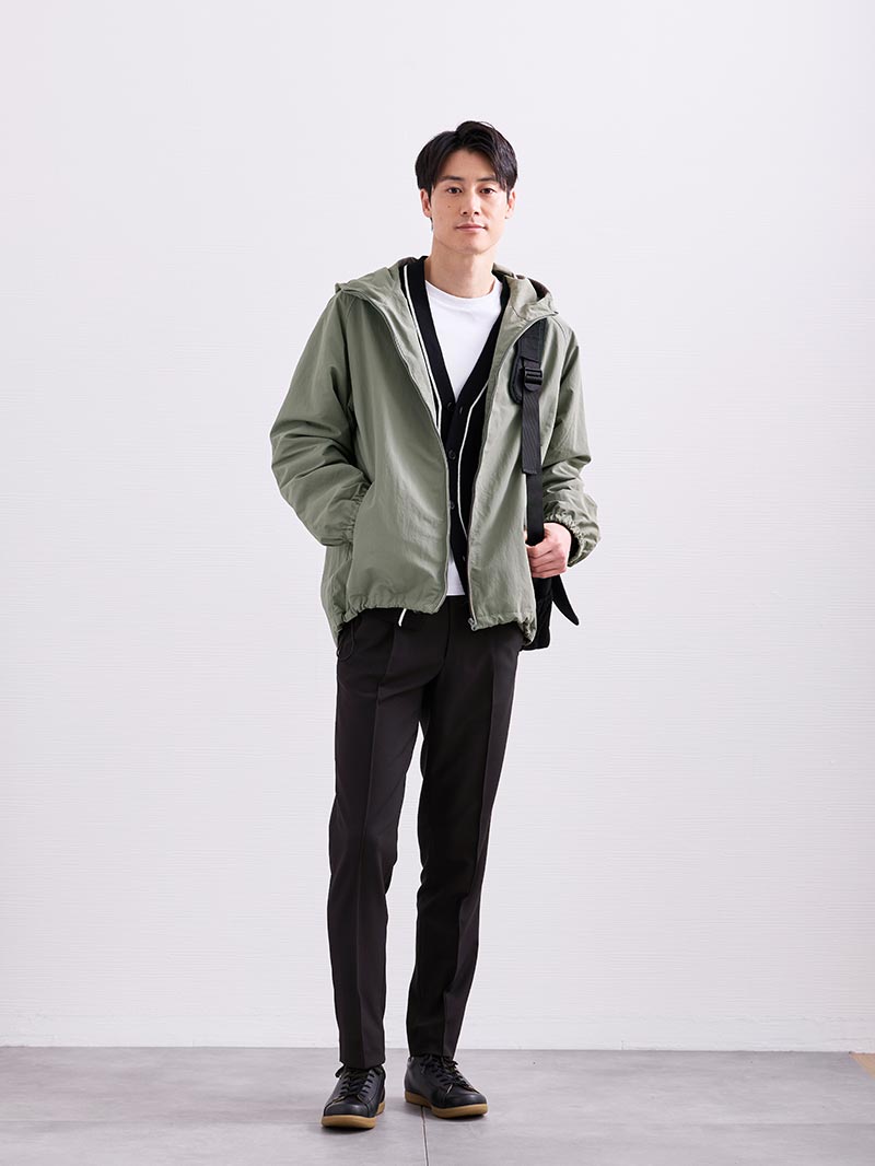 黒のメンズカーディガンコーデ