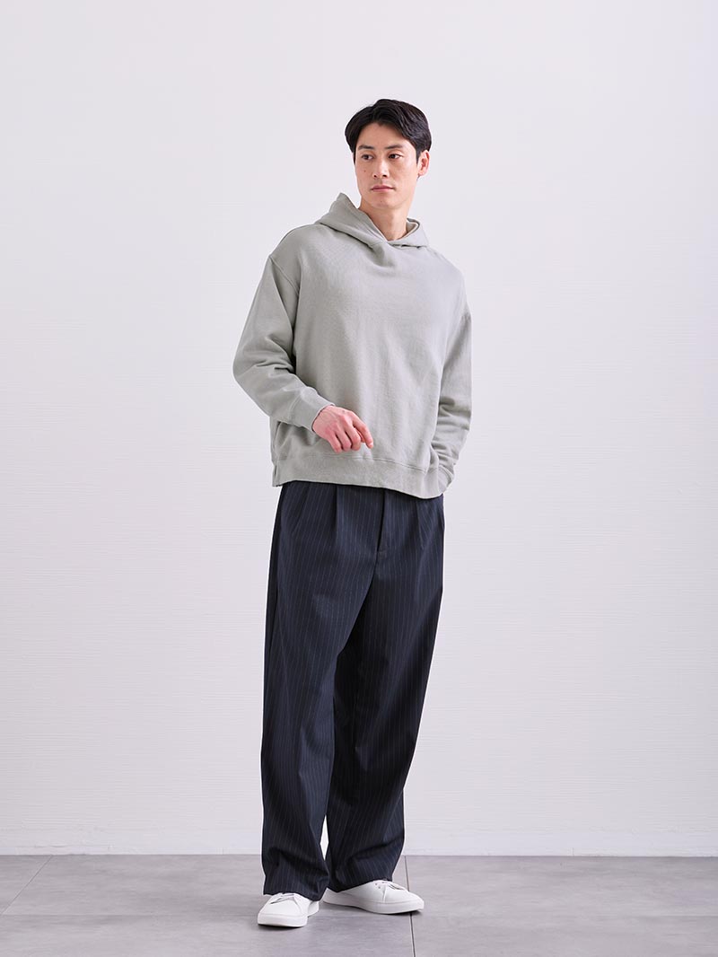 男同士のラフな会には気取らないおしゃれを