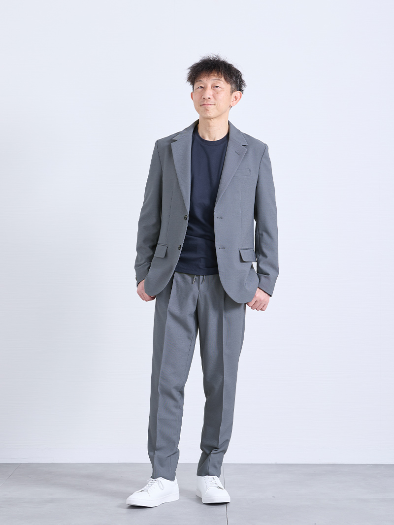 社内も休日も好印象スタイル