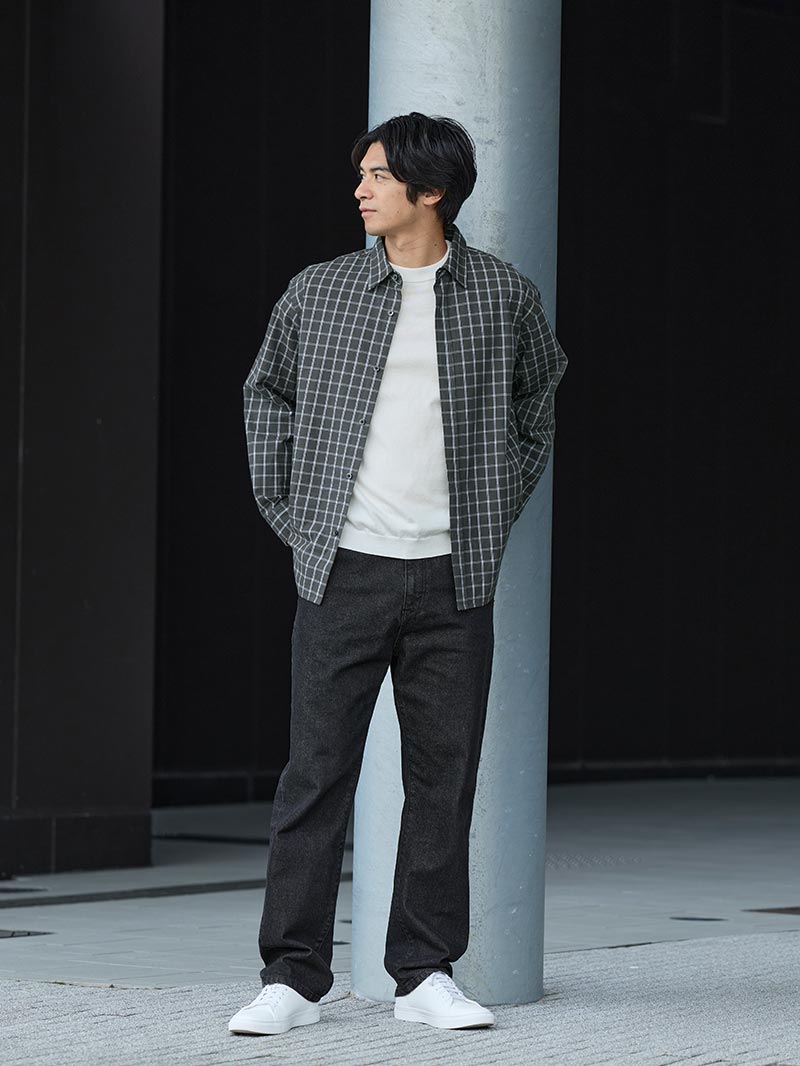 こなれて見える、チェックと白の好相性