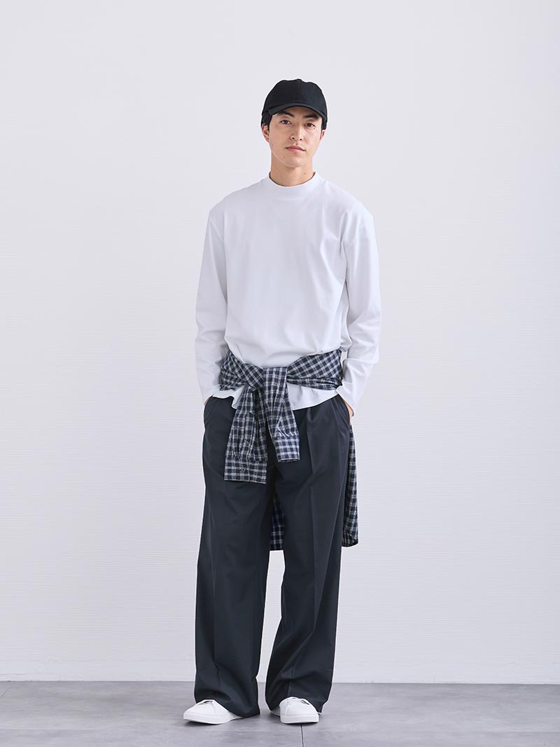 シンプル上下を格上げする腰巻きアレンジ