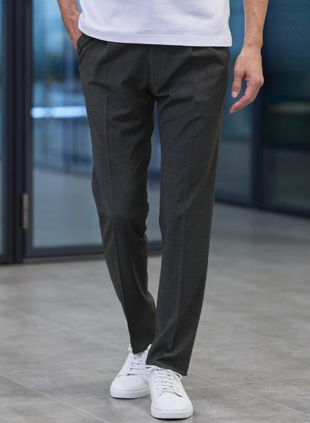 AUEN（旧：DCOLLECTION）が選ぶ！低身長さんのためのメンズパンツ