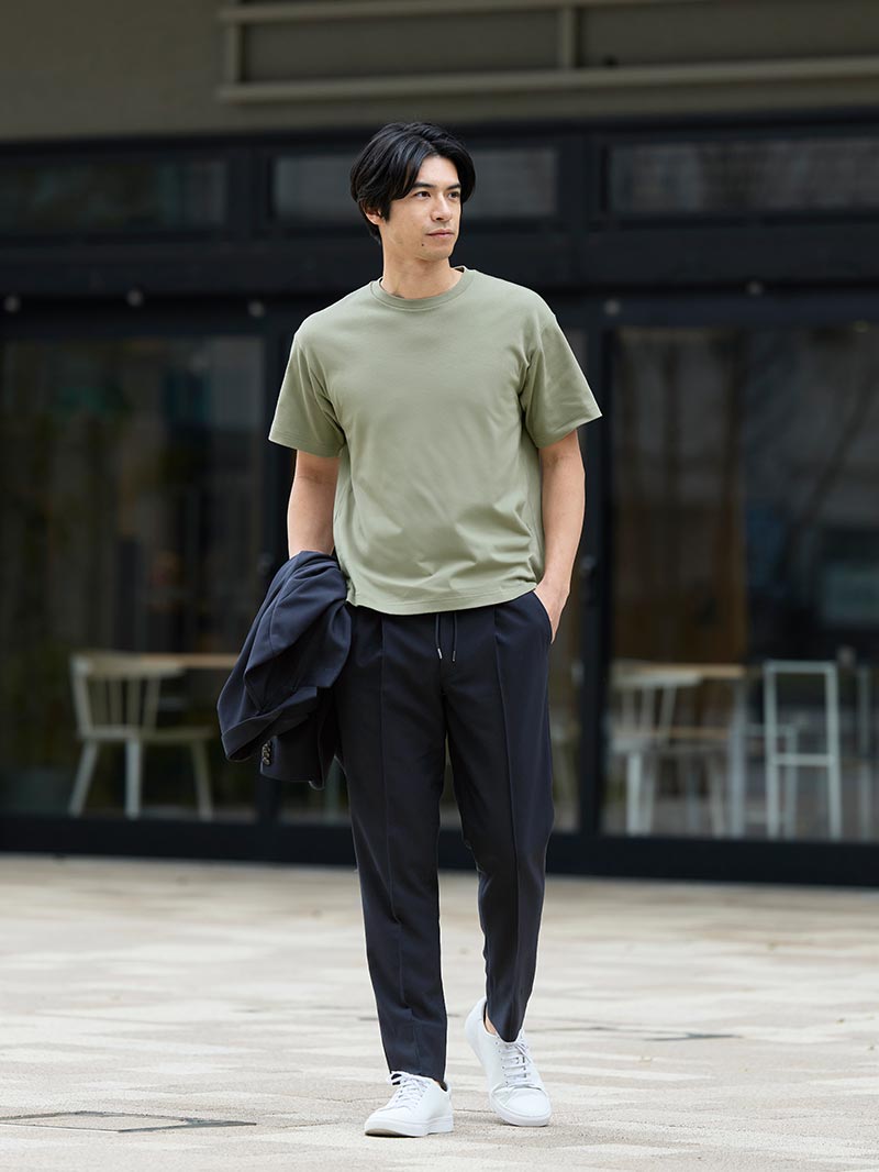 品よく馴染む、やさしい色合わせ