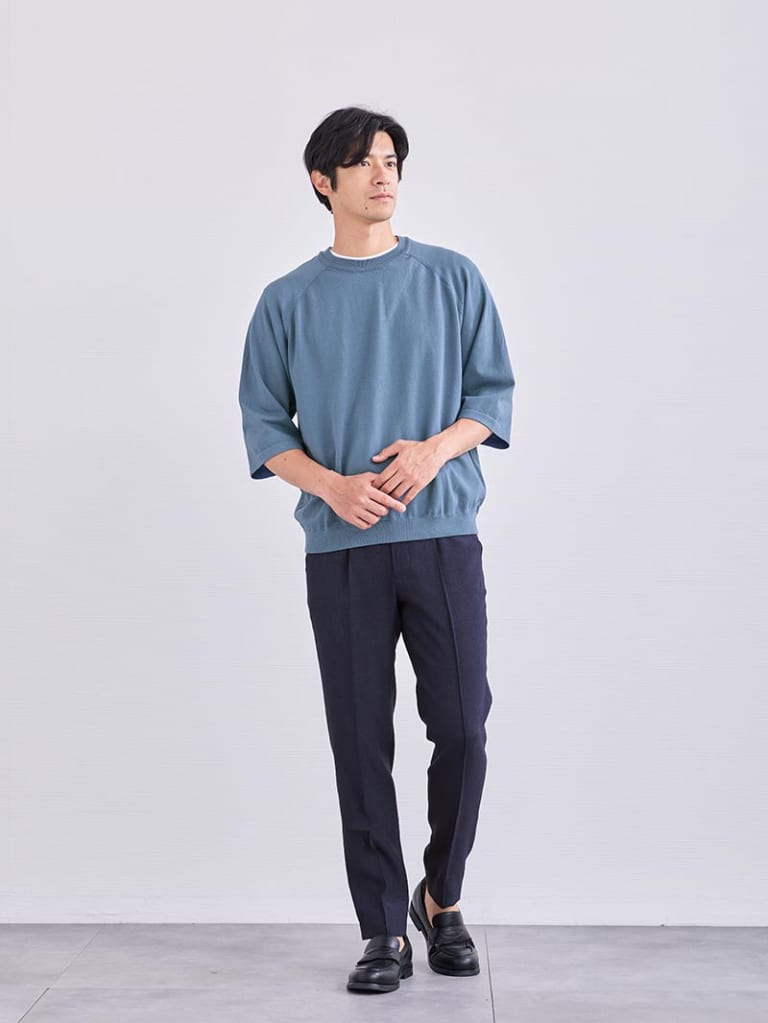 爽やかなブルーで差をつける大人のカジュアルコーデ
