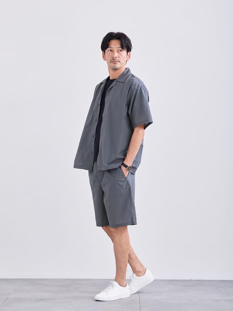 爽やかさと落ち着きが交わる夏配色