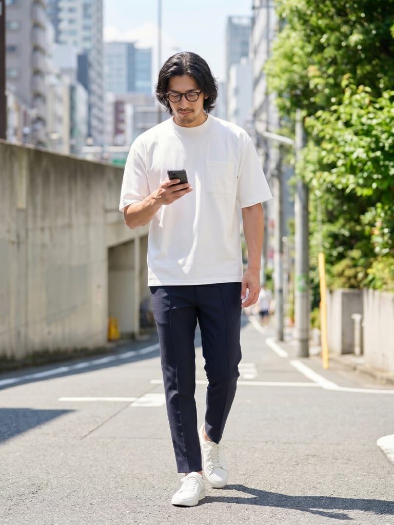 白Tなのに、部屋着で終わらない
